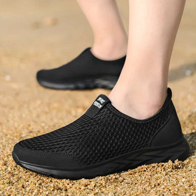 Men & Woman Light Walking Breathable Shoes
